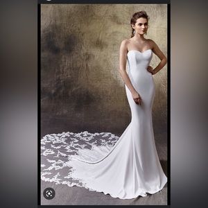 Enzoani Larissa gown